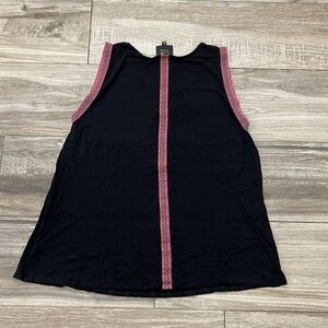 Black tank with cute design